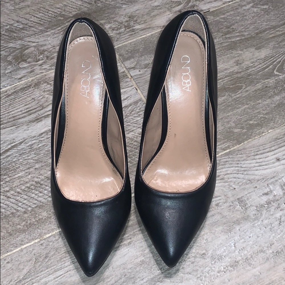 Abound heels